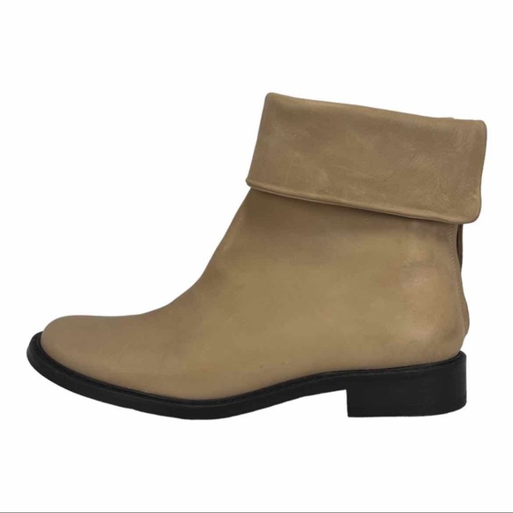 dusica dusica Distressed Tan Leather Ankle Boots, NWOT - Picture 1 of 7